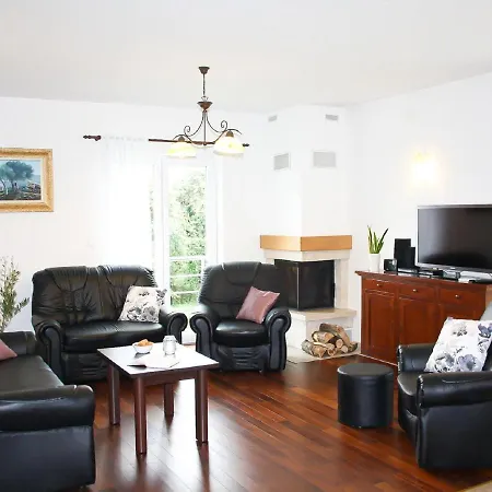 Adorable With Pool And Covered Terrace Surrounded By Nauture !