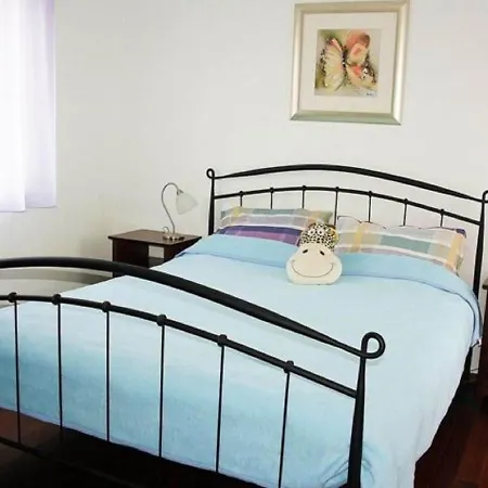 Adorable With Pool And Covered Terrace Surrounded By Nauture ! *